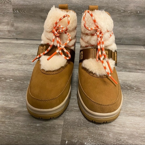 UGG | Classic Weather Hiker Boots  In Chestnut Size 6.5 NEW - Picture 6 of 13
